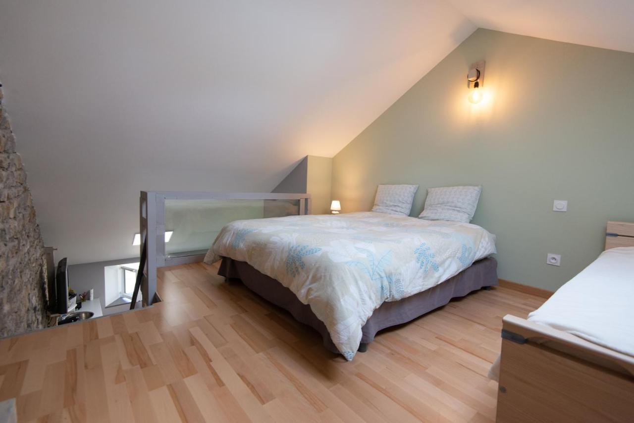 Gîte L'Atelier de Tournerie Montigny-sur-l'Ain Extérieur photo