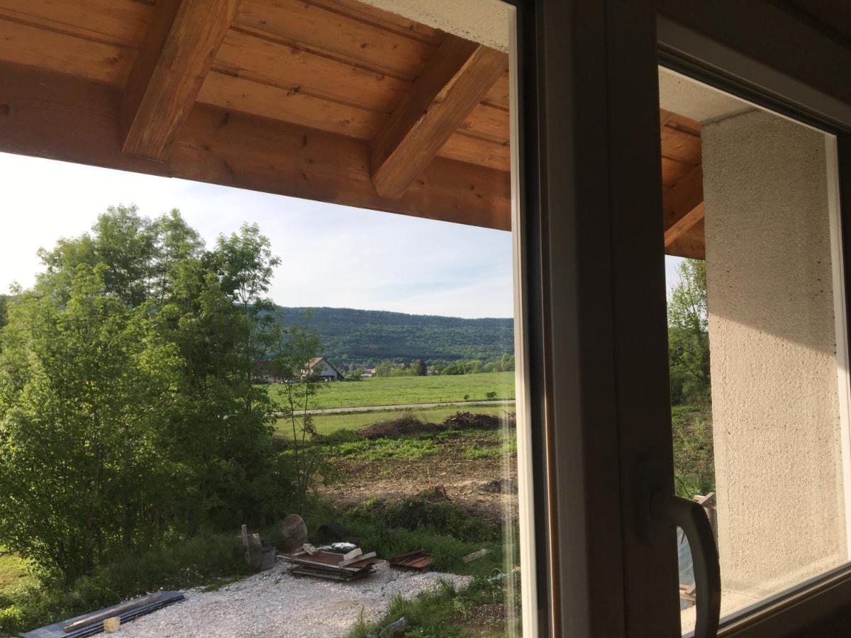 Gîte L'Atelier de Tournerie Montigny-sur-l'Ain Extérieur photo