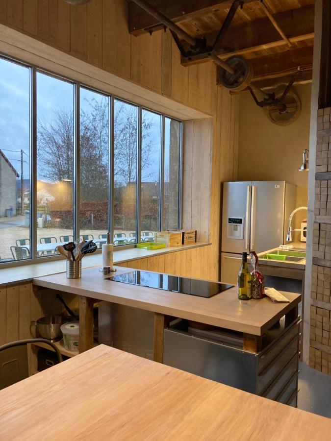 Gîte L'Atelier de Tournerie Montigny-sur-l'Ain Extérieur photo